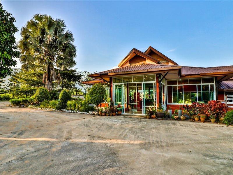 Oyo 416 Golden Nakara Resort Maesai Мае Сай Экстерьер фото